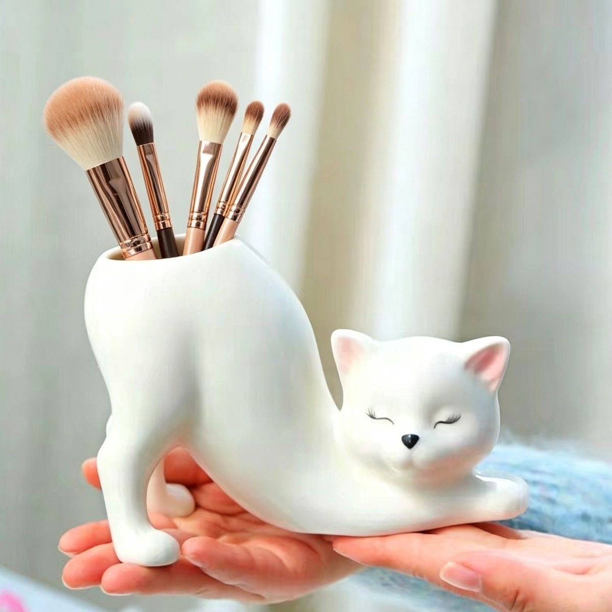 Cute Makeup Brush Holder Collection