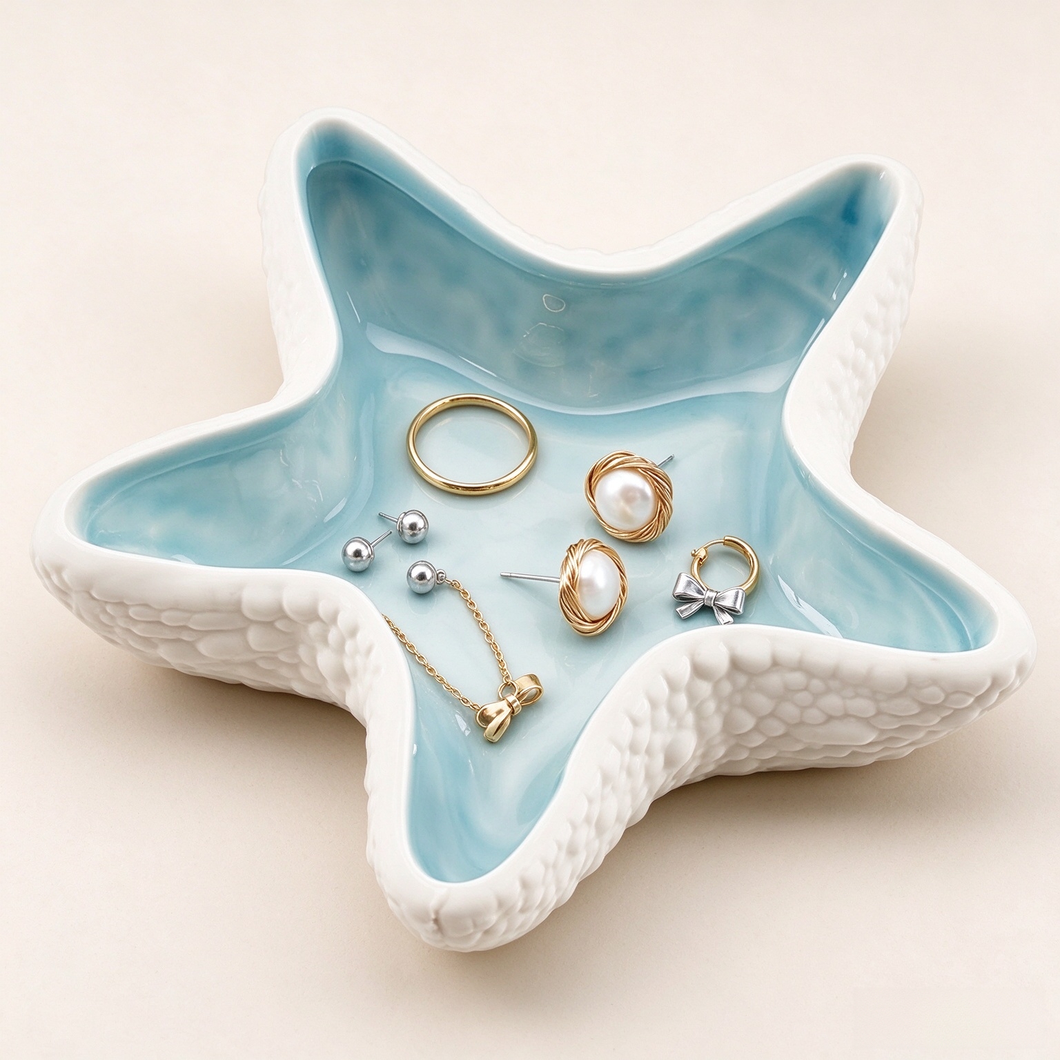NBEADS Starfish Shape Ceramic Jewelry Tray, Aqua Shell Trinket Dish Ceramic Ring Earring Holder Ocean-themed Decorative Trinket Plate for Rings Earrings Necklaces Bracelet Jewelry Watch Keys